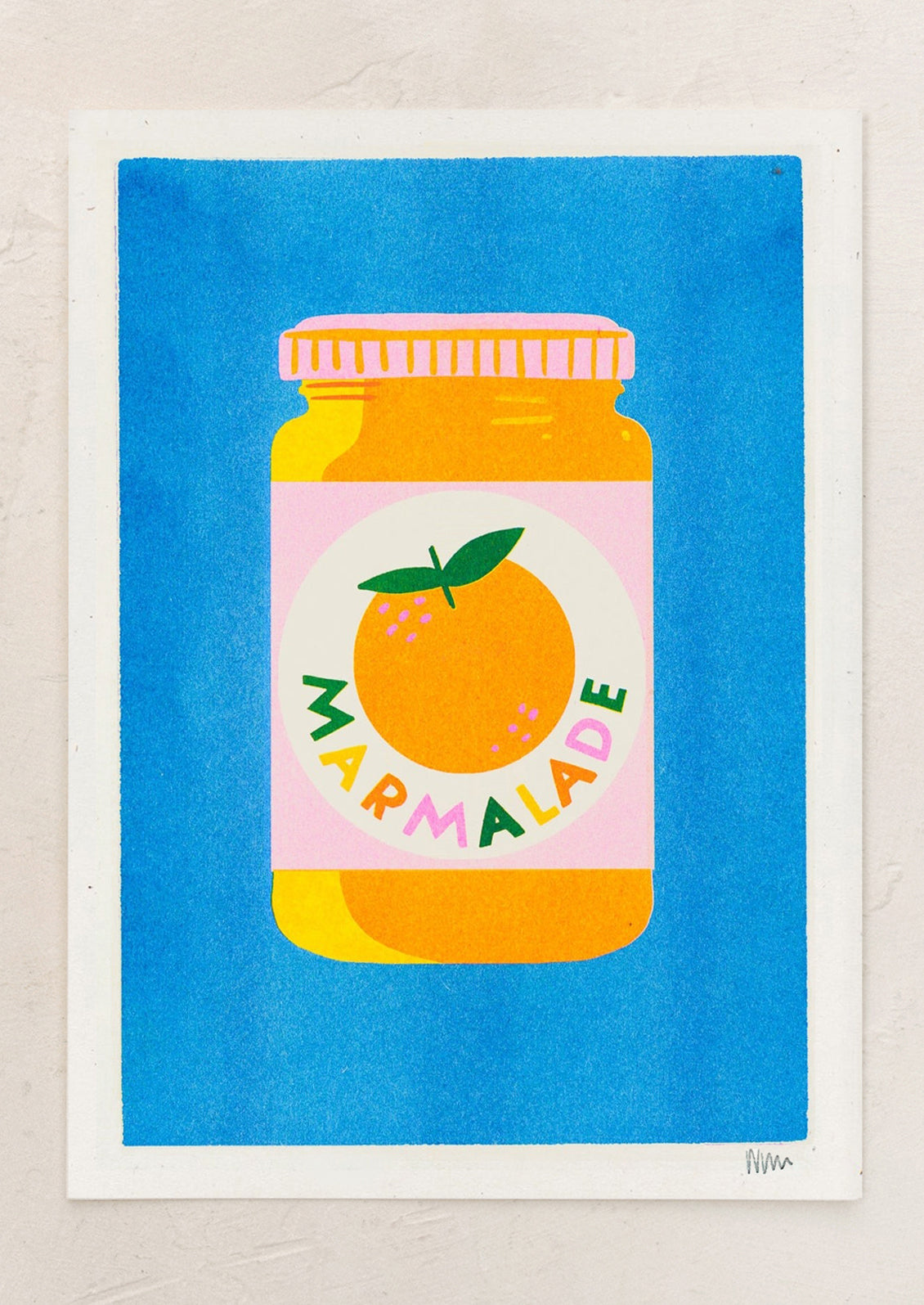 Illustration of a marmalade jar with a blue background.