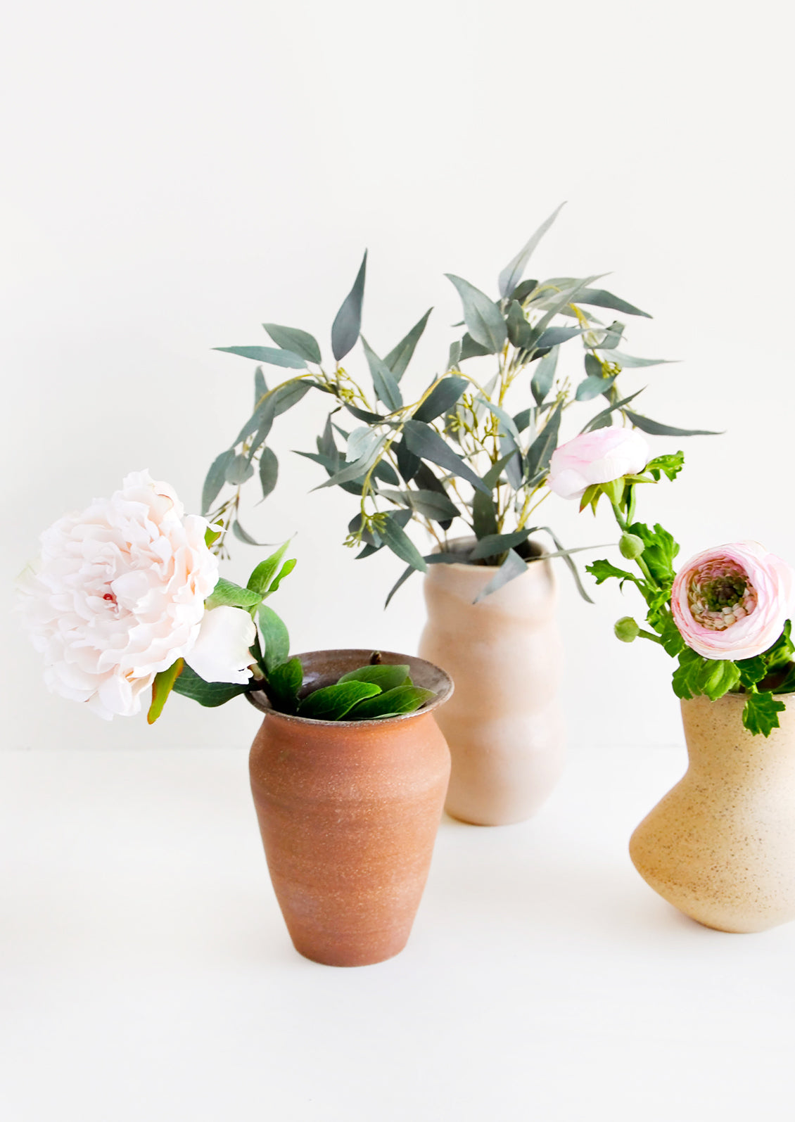Almond Ceramic Vase in - LEIF