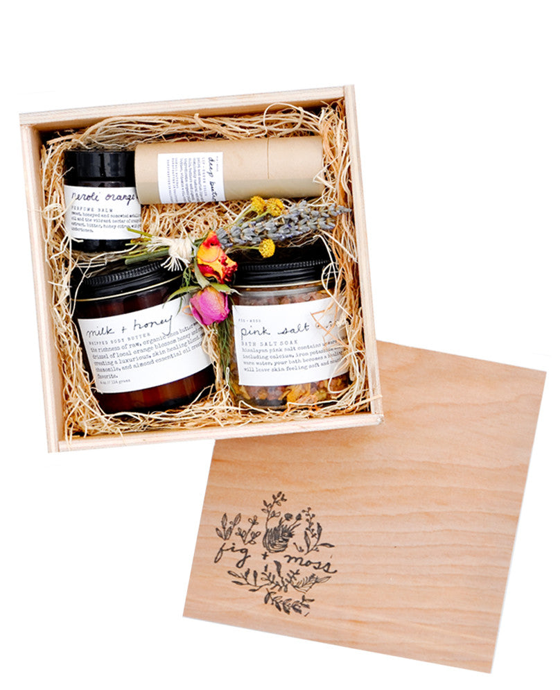 Self Love Bath & Body Kit in  - LEIF