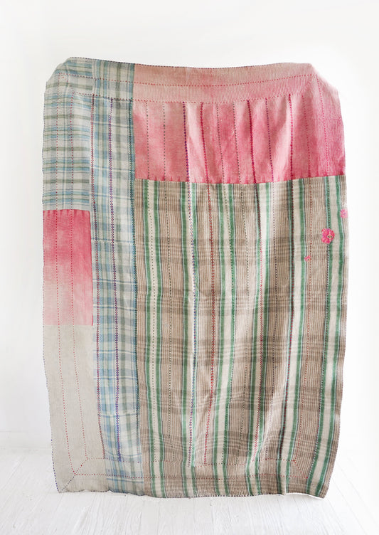 Vintage Patchwork Quilt No. 11 in  - LEIF