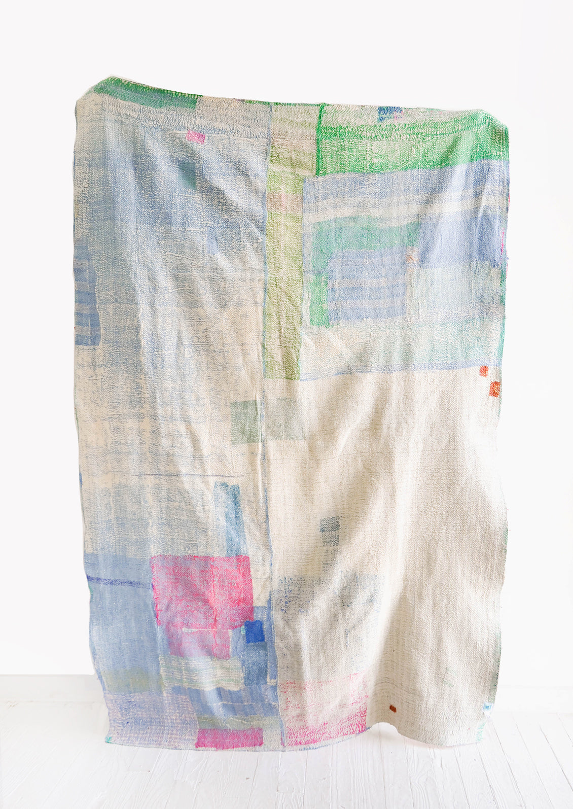 Vintage Patchwork Quilt No. 6 in  - LEIF